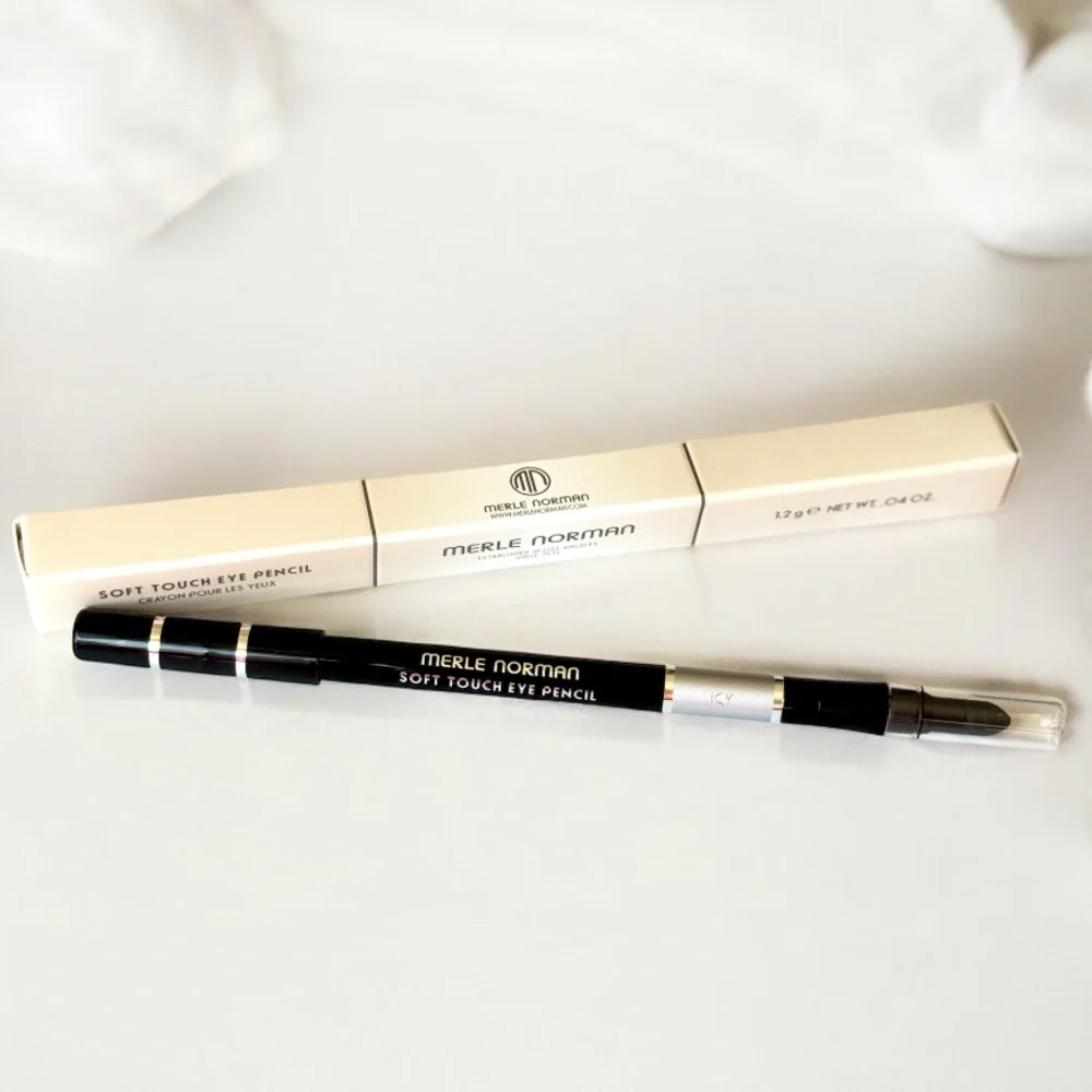 ♣️🌙Rare! Merle Norman Icy Soft Touch Eye Pencil